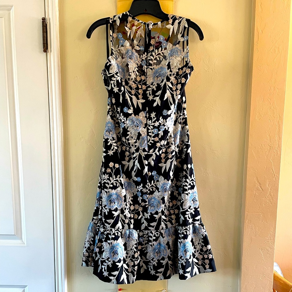 White House Black Market cocktail dress, size 10, black sheath & lace overlay